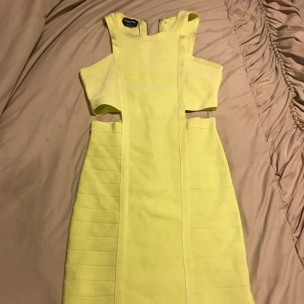 Bebe dress